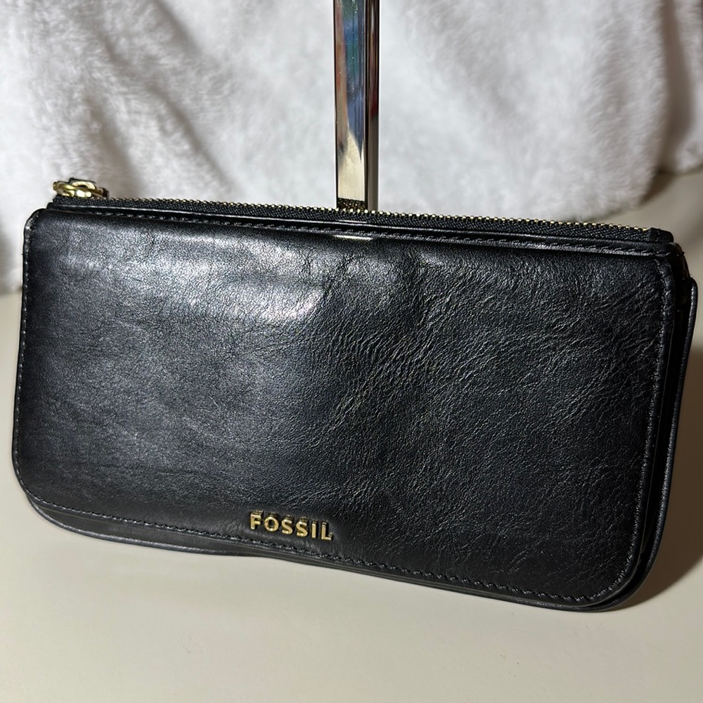 Fossil Bifold Wallet with Gold Tone Hardware